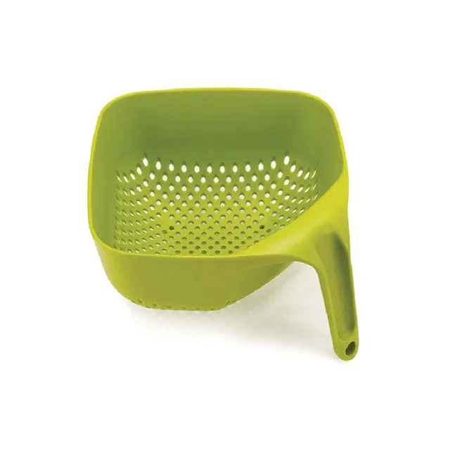joseph-joseph-passoire-carr-e-gouttoir-verte-poign-e-verticale-ergonomique-bec-v image 1