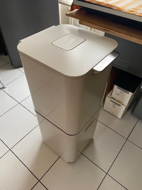 Bonne poubelle, installation un peu longue