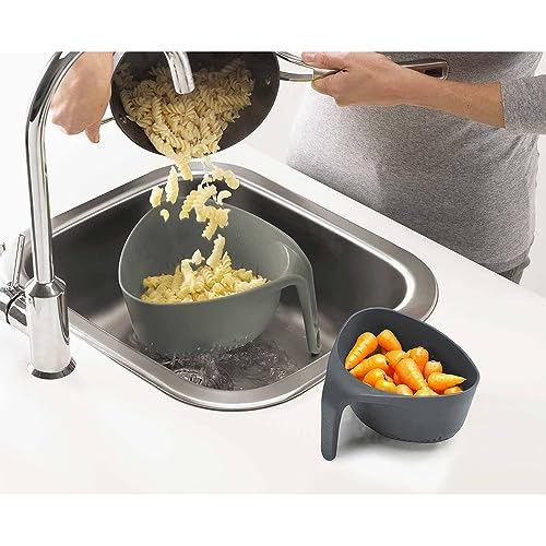 joseph-joseph-nest-lot-de-2-passoires-empilables-carr-es-avec-poign-e-ergonomiqu image 7