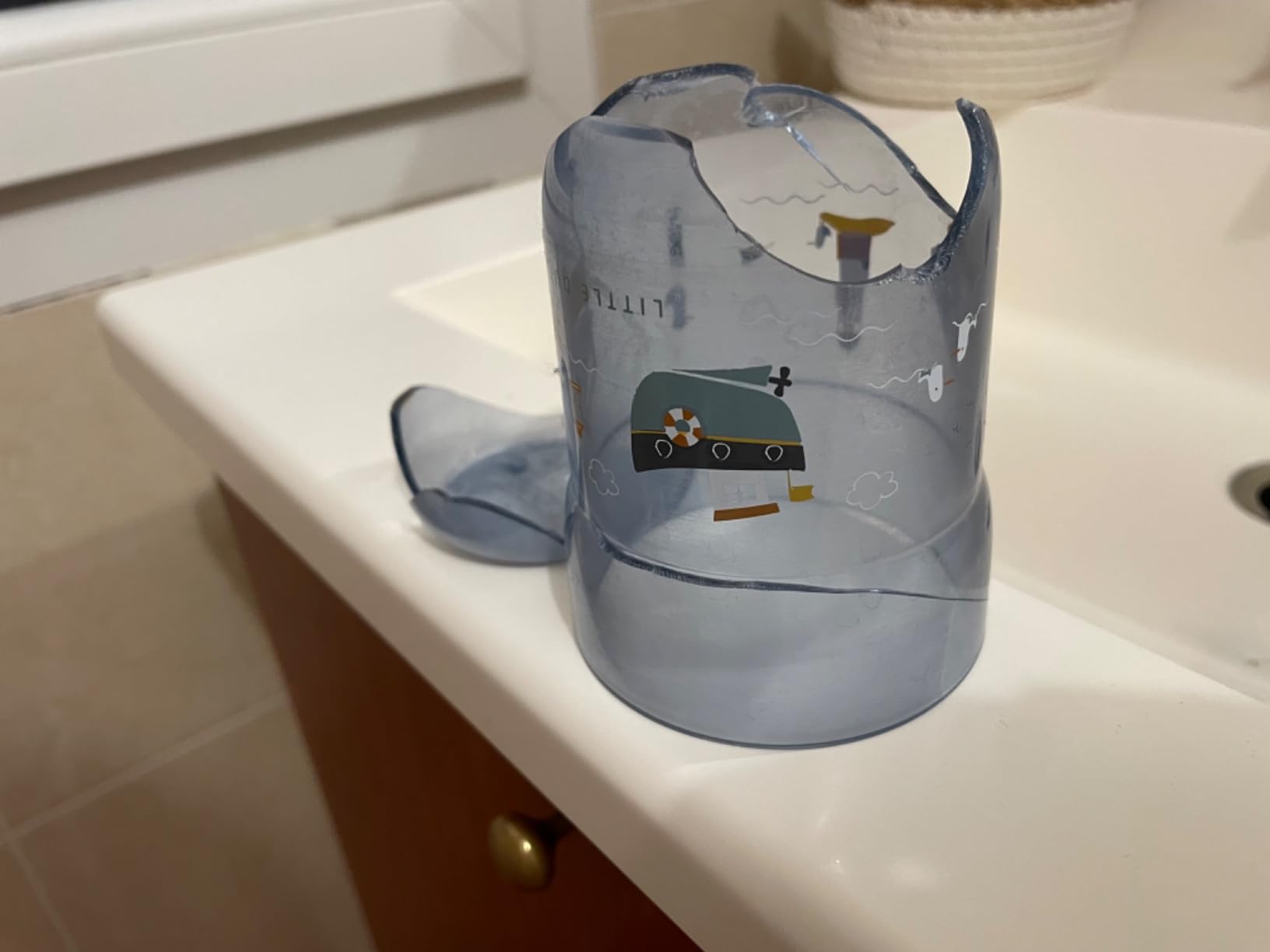 Enfin un verre qui survit aux tout-petits