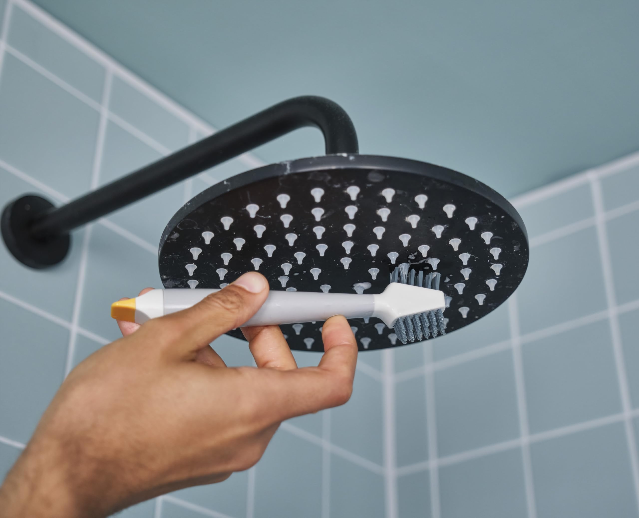 joseph-joseph-cleantech-set-de-nettoyage-profond-5-outils-perche-t-lescopique-al image 8