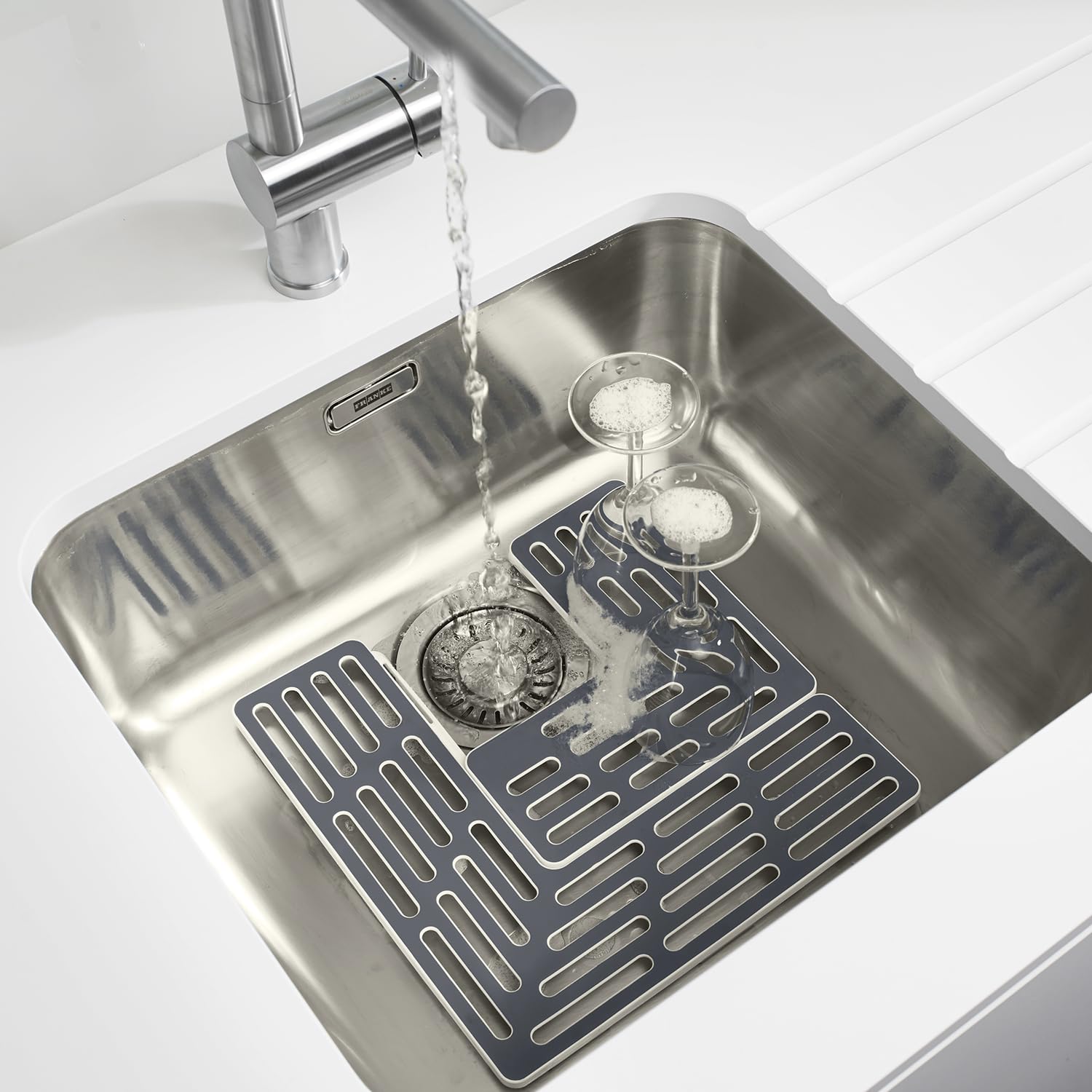 joseph-joseph-sink-saver-tapis-de-protection-d-vier-r-glable-2-pi-ces-avec-pieds image 7