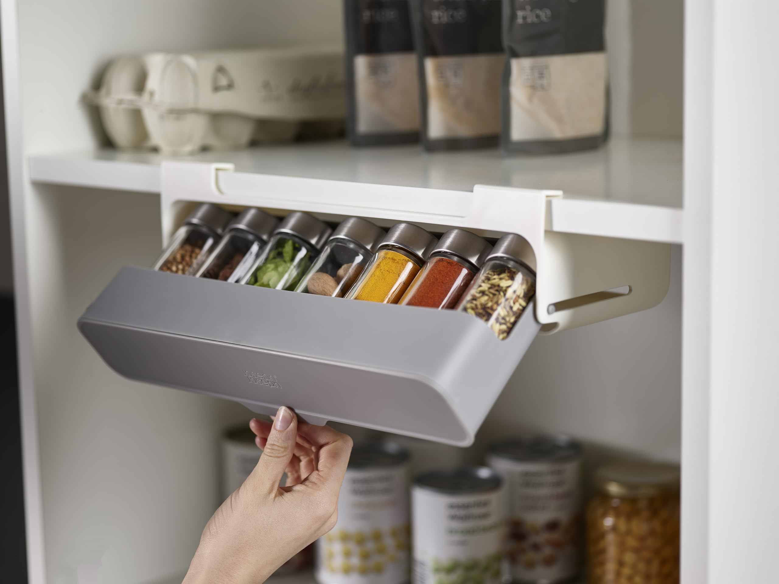 joseph-joseph-cupboardstore-porte-pices-extractible-fixer-sous-l-tag-re-du-placa image 4