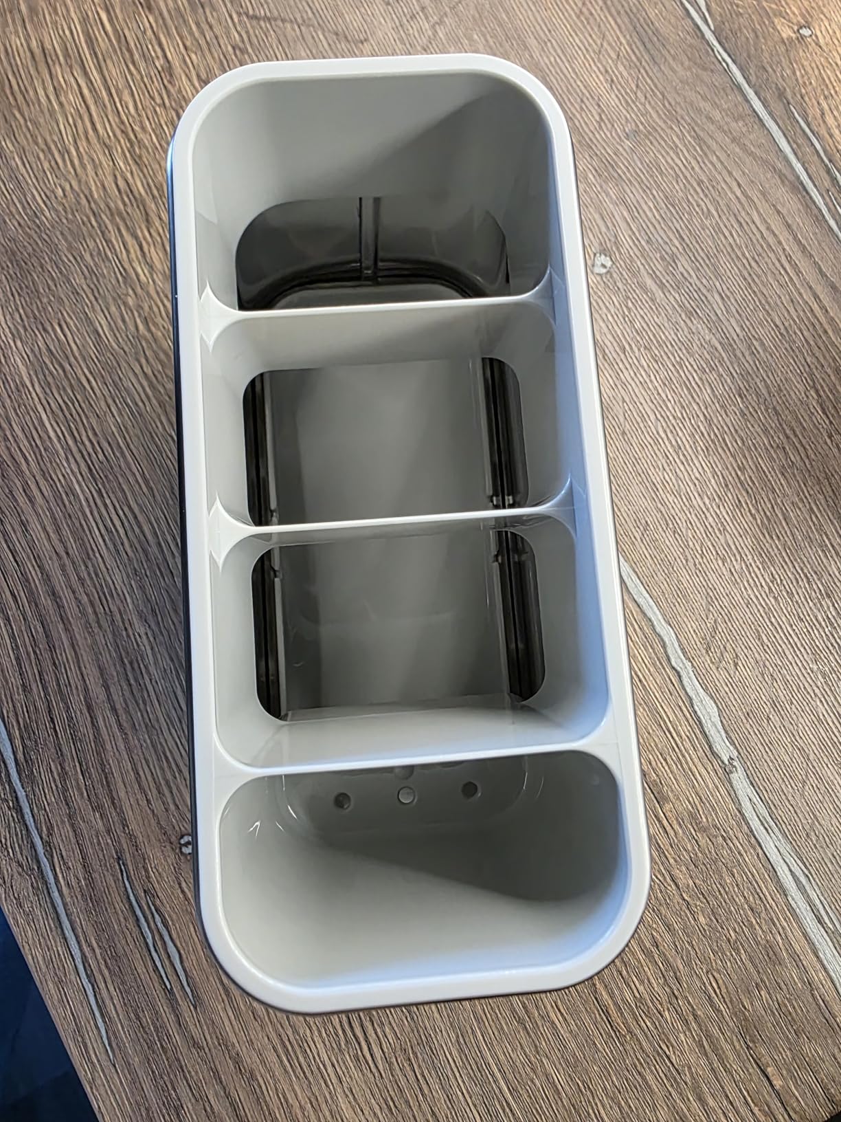 Enfin fini les flaques dans l'évier