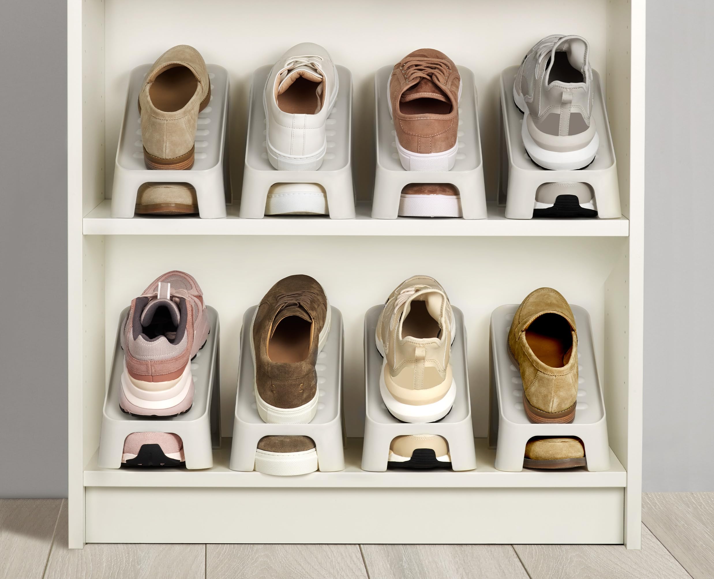 joseph-joseph-shoe-in-organisateur-de-chaussures-compact-empilable-fentes-rabatt image 5